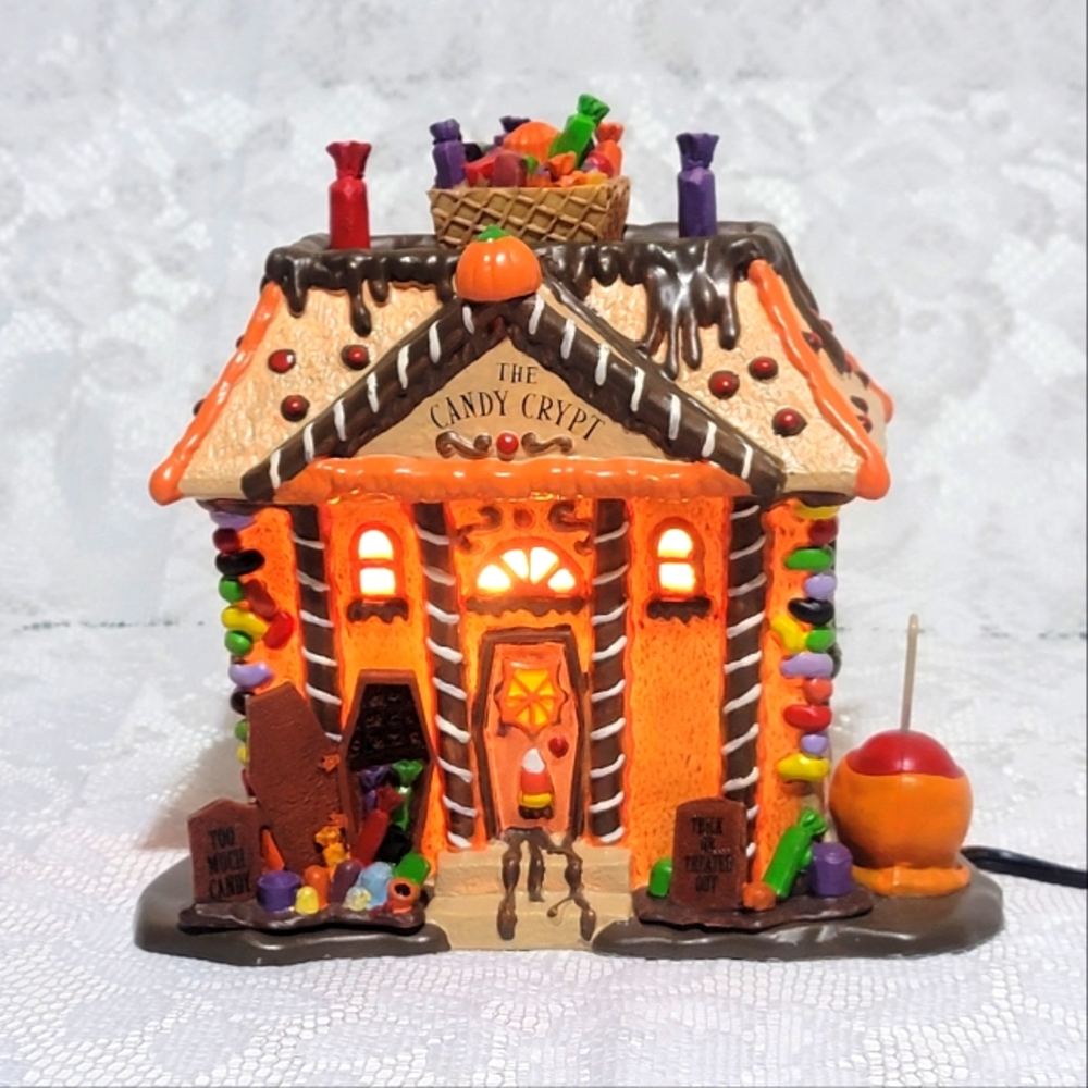 Vintage LEMAX The Candy Crypt Sugar N Spice Halloween Village Lighted House 2005